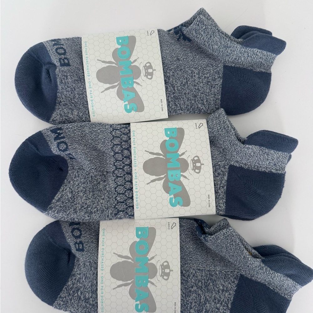 Bombas Men's Heathered Navy Ankle Socks